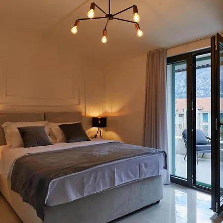 Kotor Lux Apartments And Rooms Exterior photo